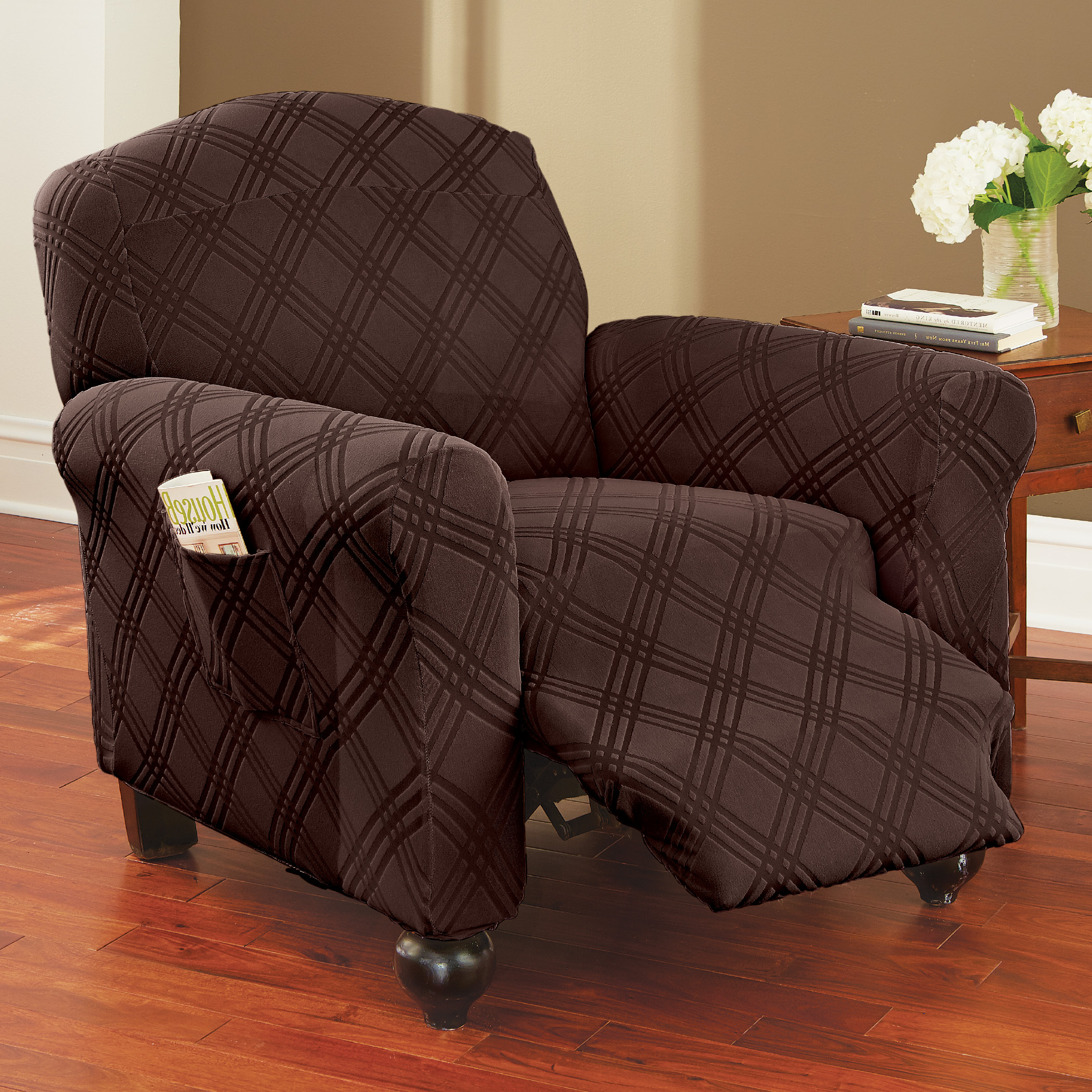 Double Diamond Form Fit Stretch Furniture Slipcover - Picture 11 of 21
