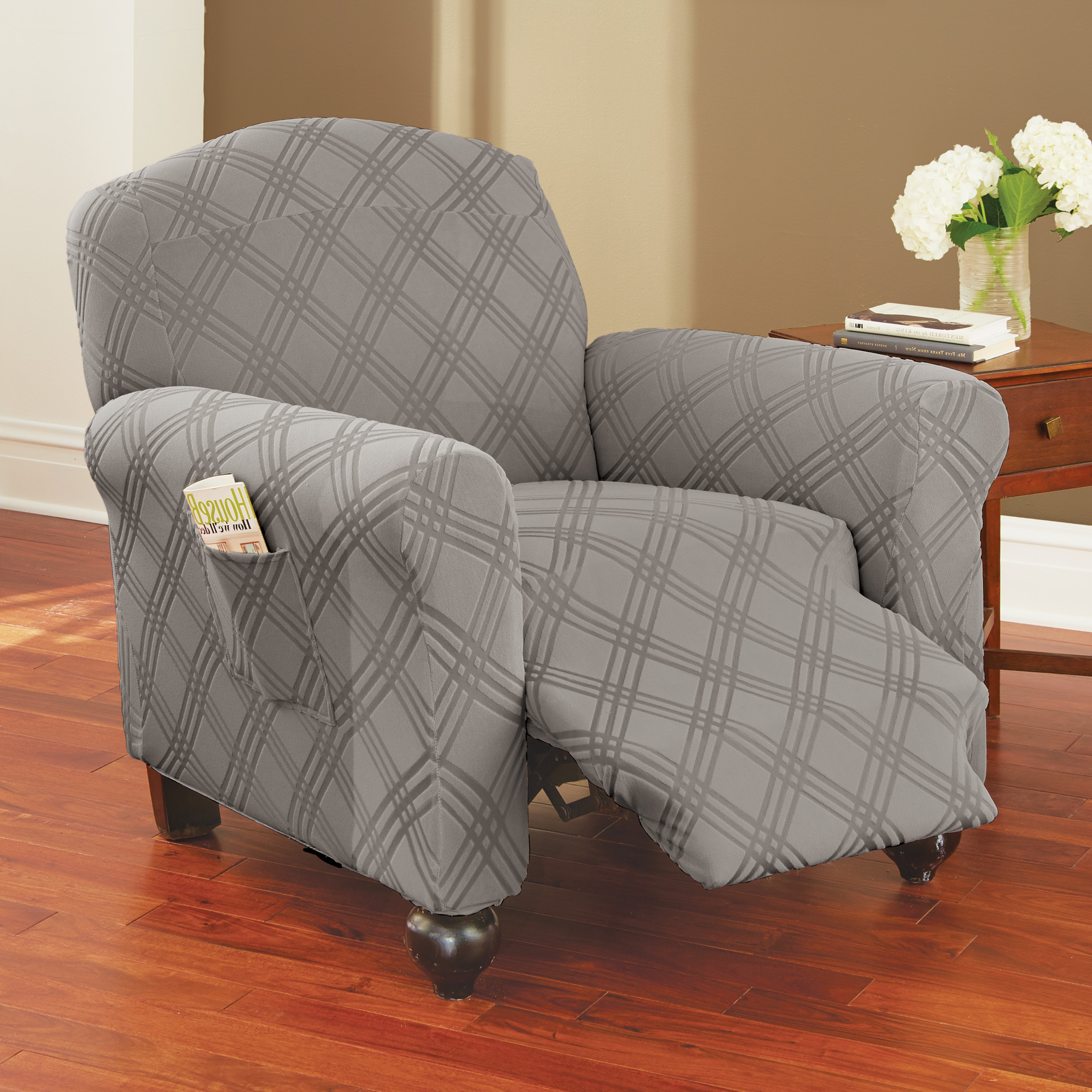 Double Diamond Form Fit Stretch Furniture Slipcover - Picture 14 of 21