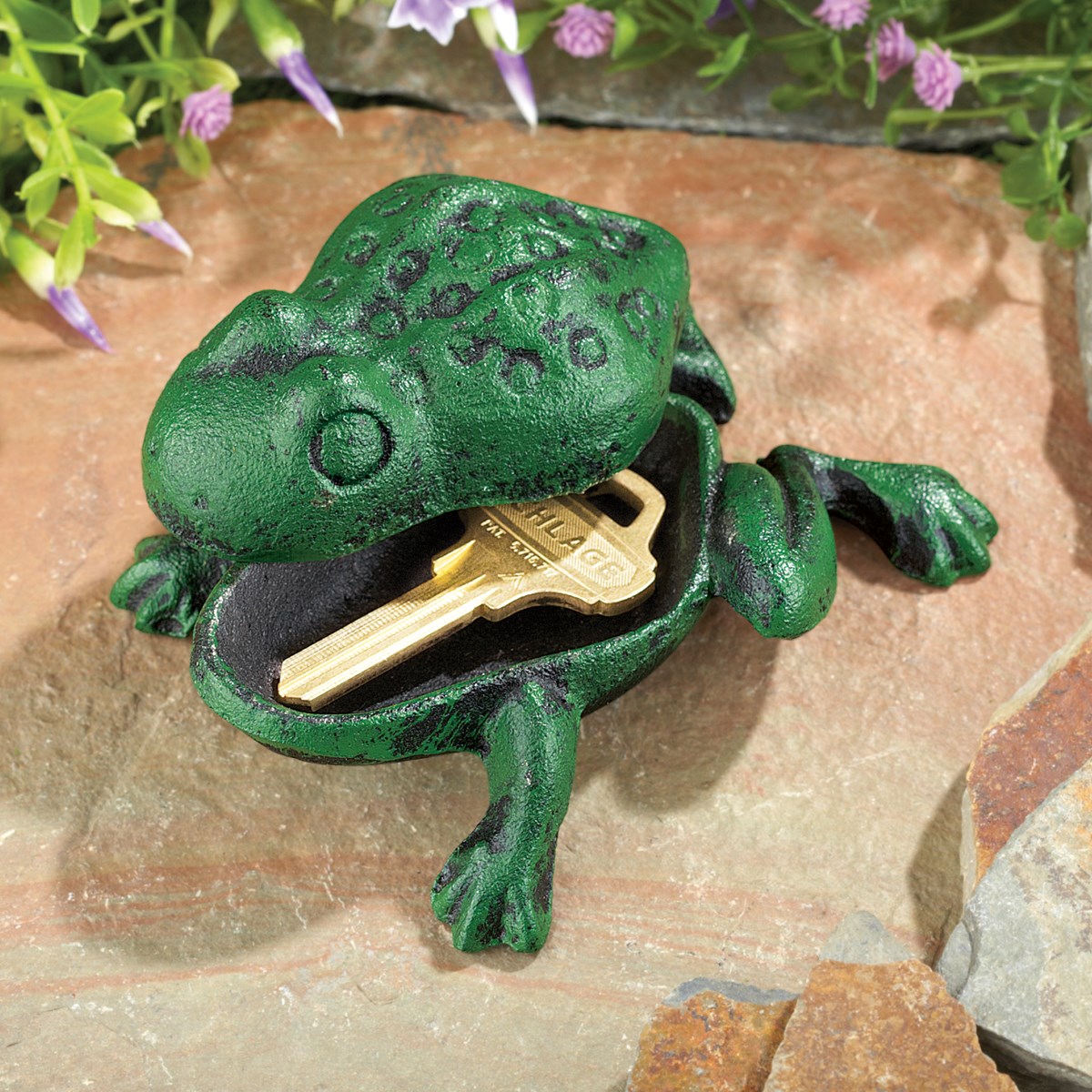 Cast Iron Frog Key Hider Garden Decoration Collections Etc.