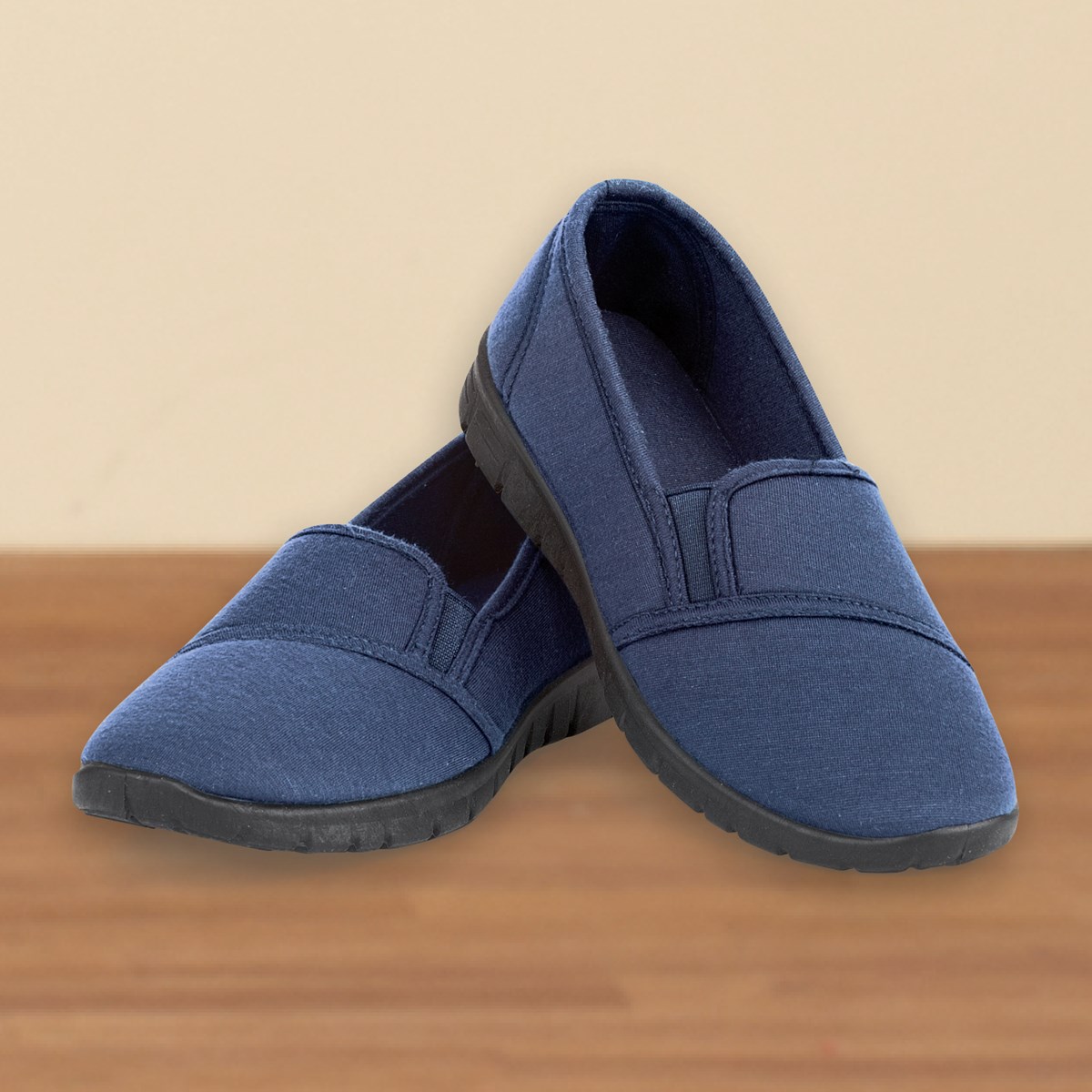 stretchy slip on shoes