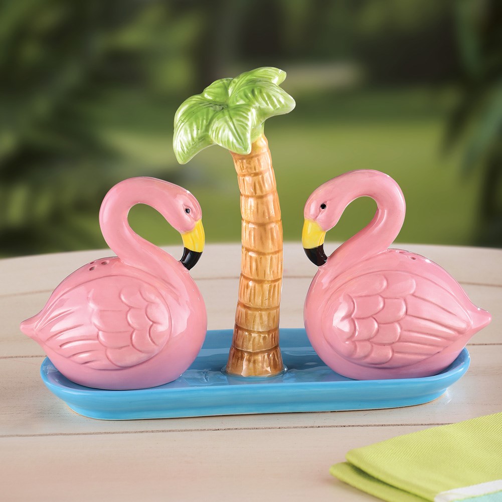Flamingo Kitchen Salt and Pepper Shaker Set Collections Etc.