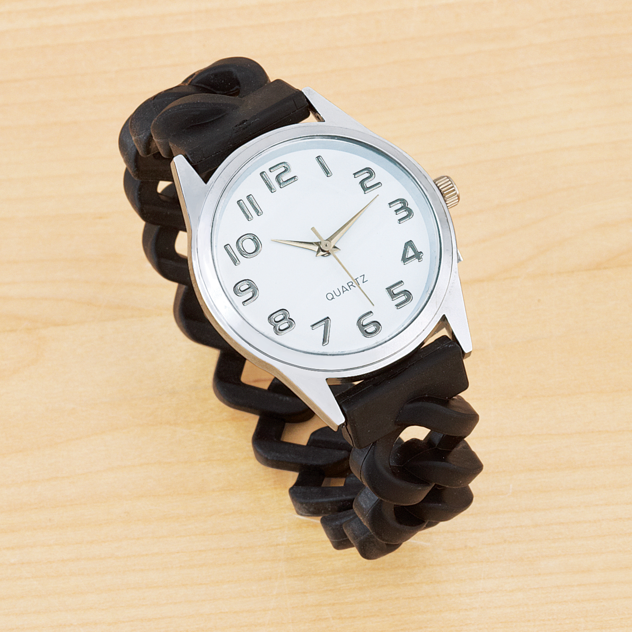 Reloj con correa elástica de silicona fácil de leer - Imagen 5 de 21