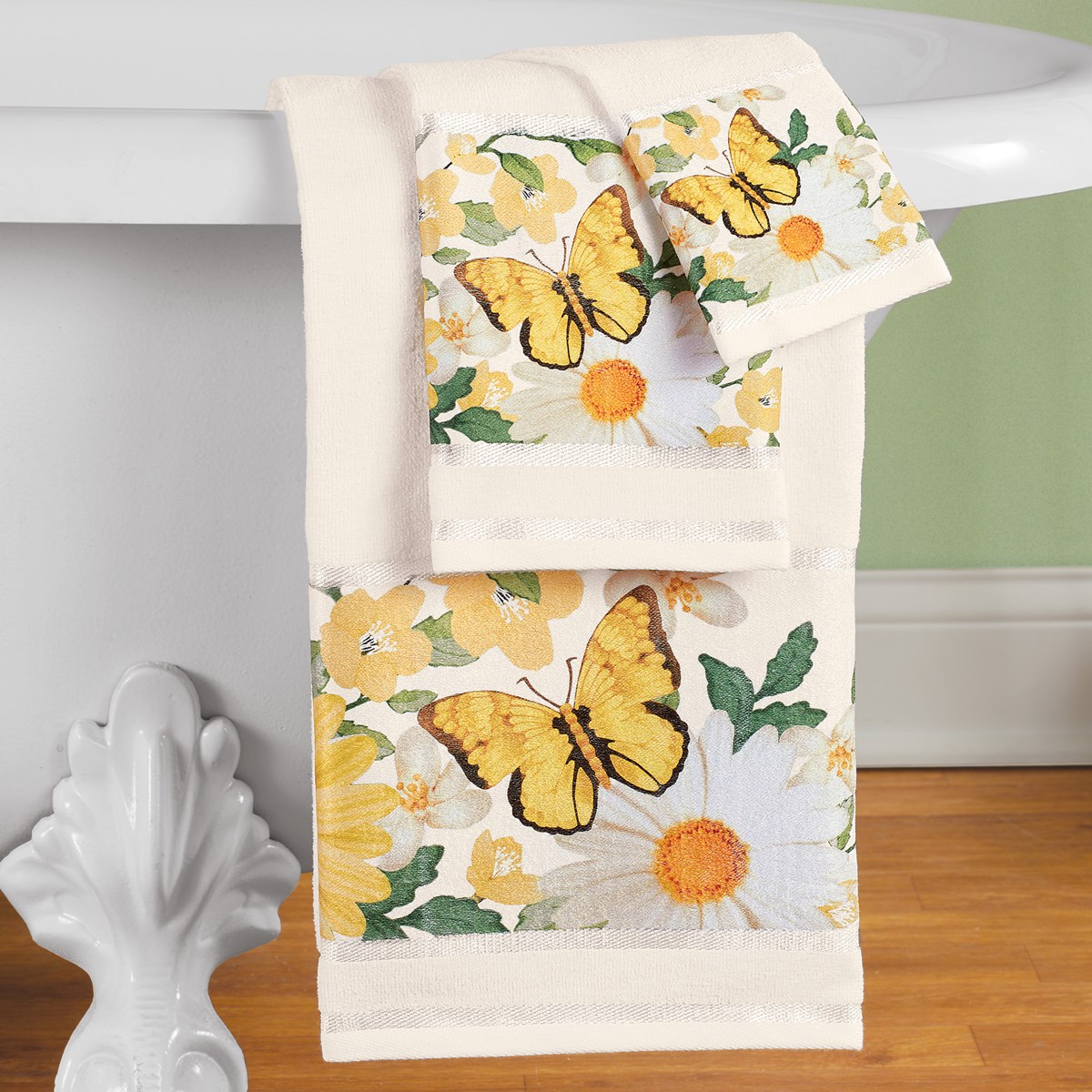 Daisy and Butterfly Cotton Bathroom Towels Set of 3 Collections Etc.