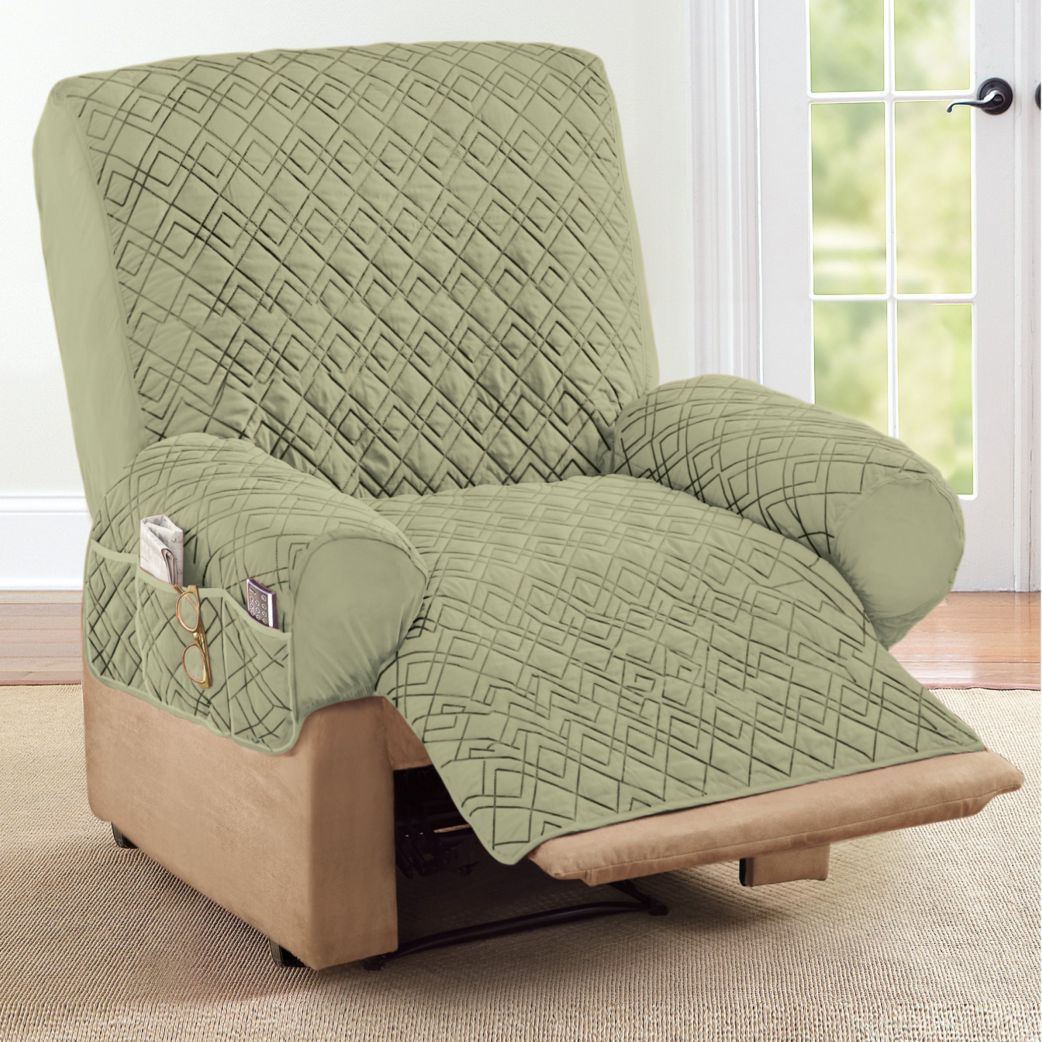 Diamond Quilted Stretch Recliner Cover with Storage - Picture 14 of 18