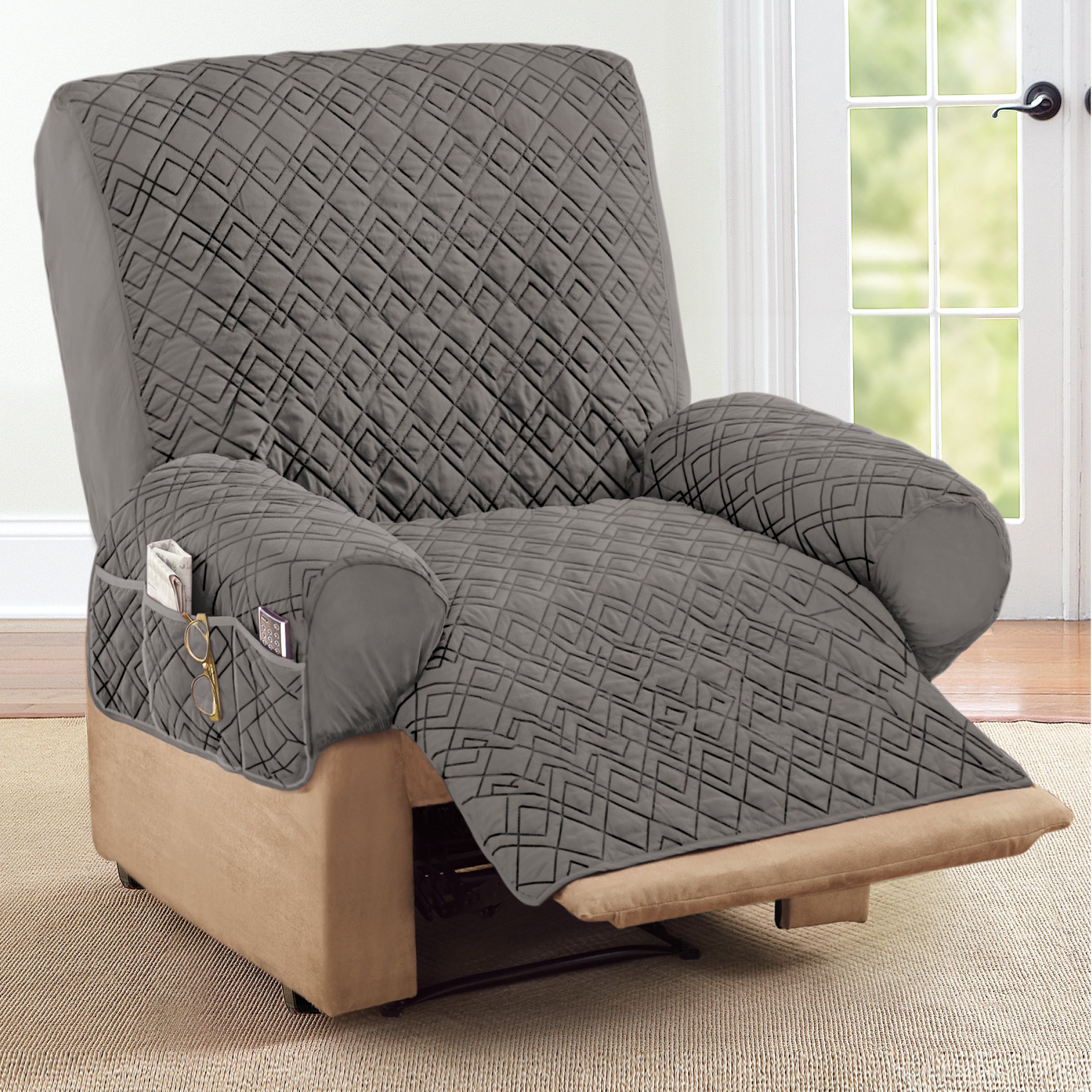 Diamond Quilted Stretch Recliner Cover with Storage - Picture 17 of 18