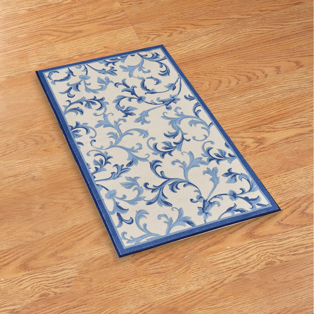 Classic Scroll Design Tufted Rug | Collections Etc.