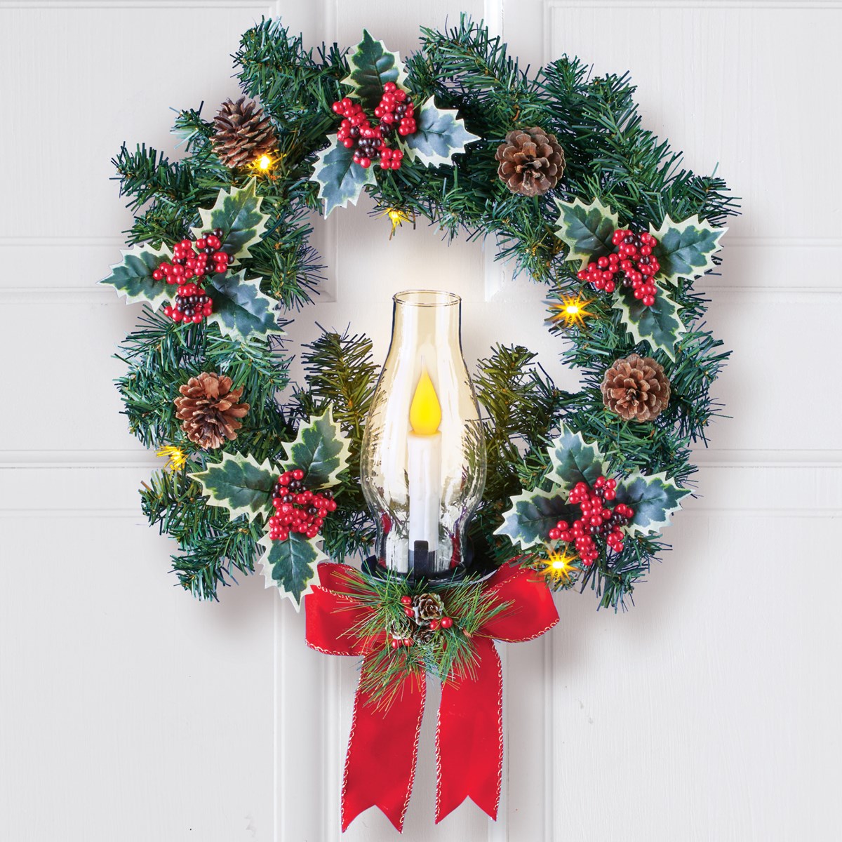 Christmas Wreath With Lantern 