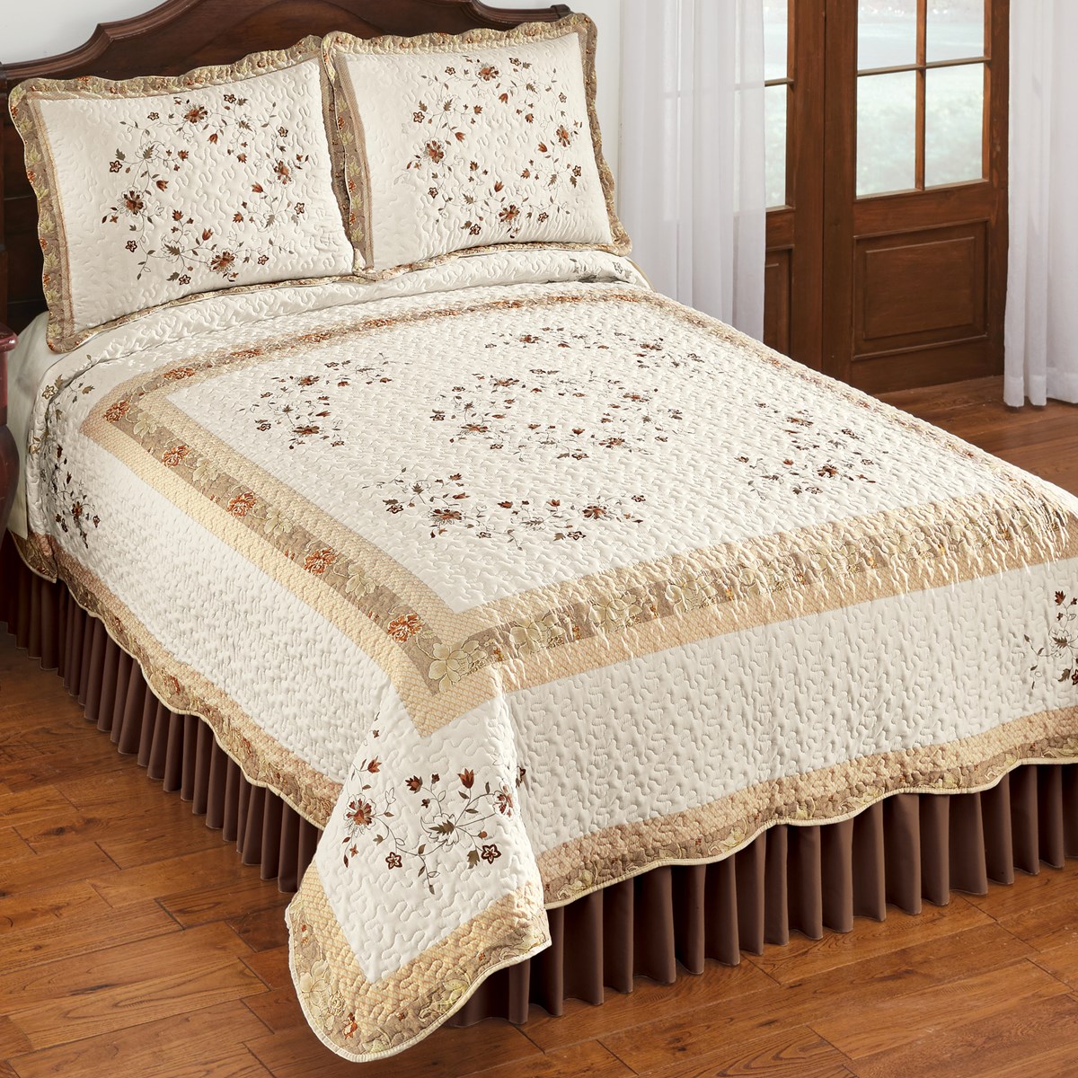 Tranquil Soft Floral Accent Ivory Quilt Collections Etc.