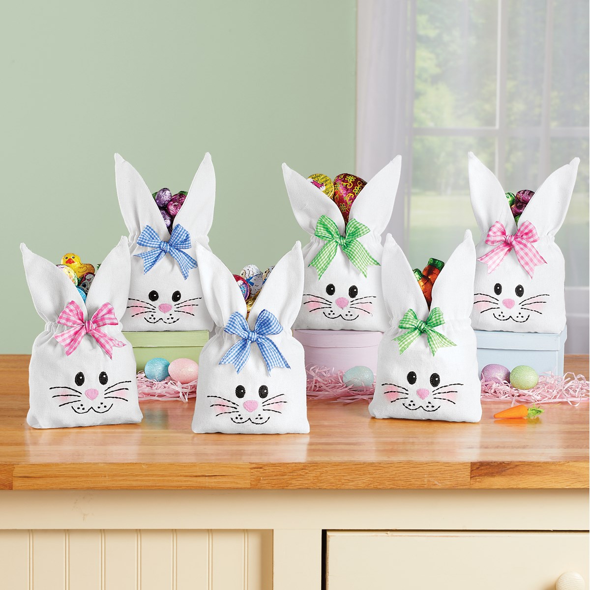 Adorable Easter Bunny with Bow Treat Bags Set of 6 Collections Etc.