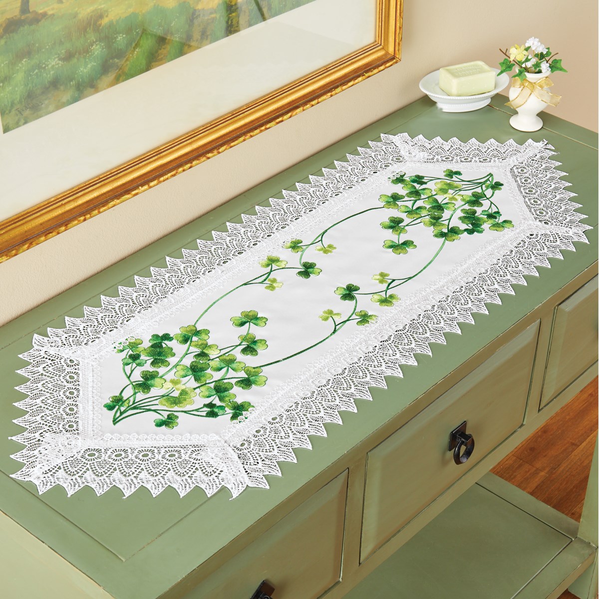 Shamrock Dresser Scarf with Lace Edges Collections Etc.