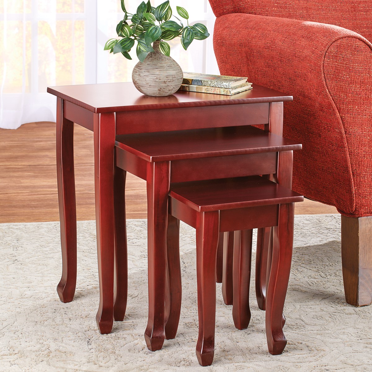 Cherry Mahogany Finish Traditional Nesting Accent Tables Set of 3