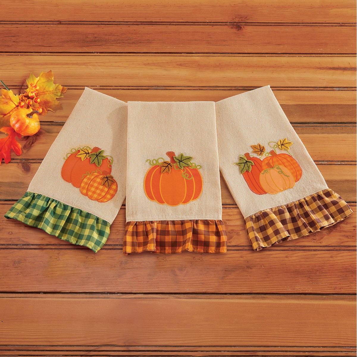 Seasonal Fall Pumpkins Hand Towels with Plaid Ruffles Set of 3