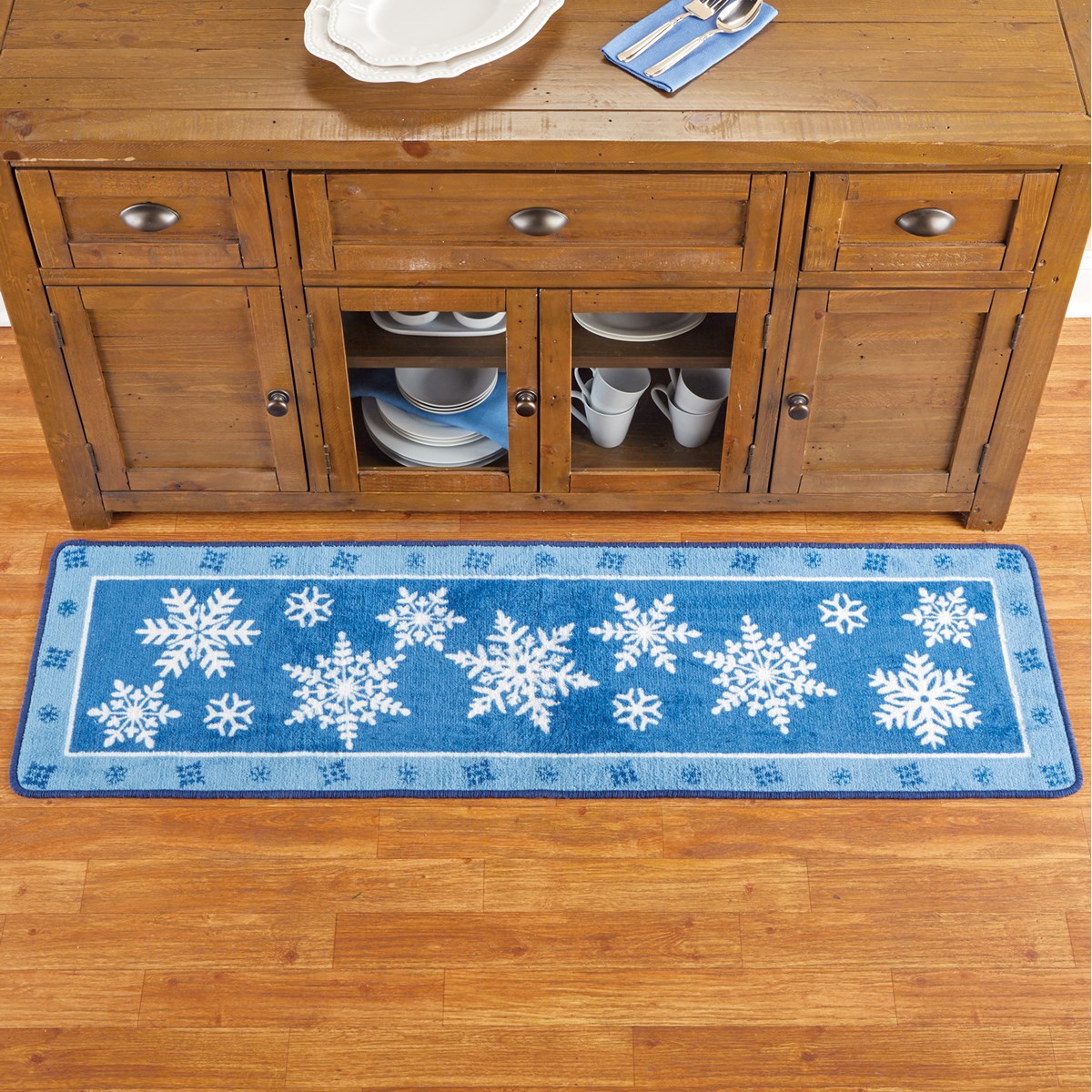 Versatile White Snowflakes SlipResistant Tufted Blue Runner Rug