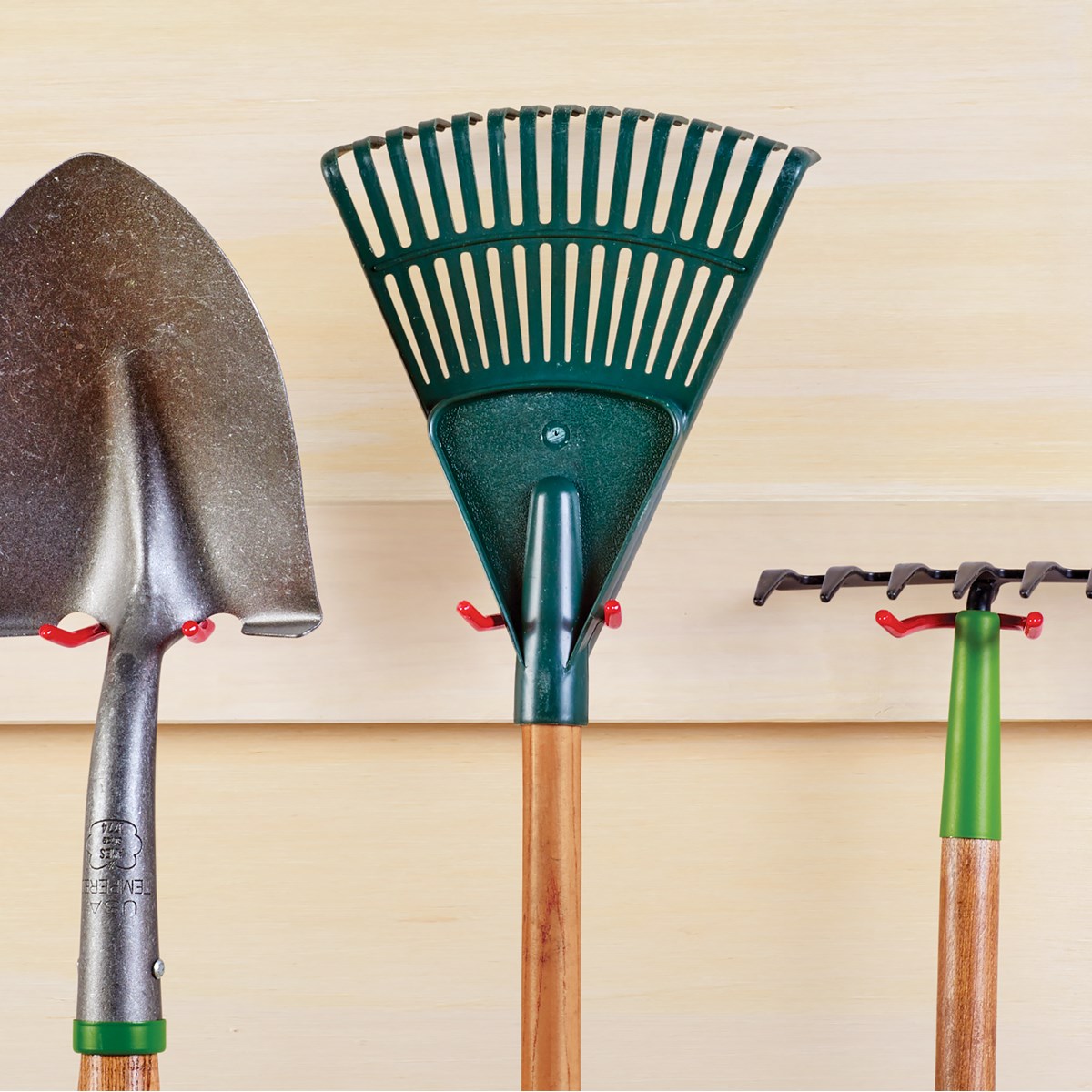 Vinyl Coated Screw in UHooks Set of 6 Collections Etc.