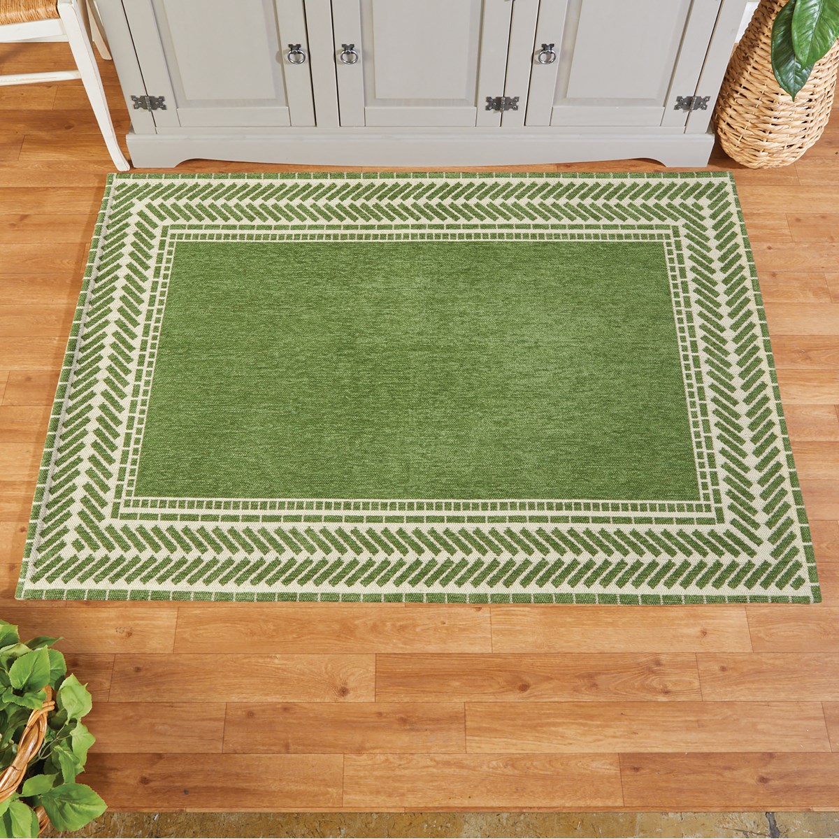 Modern Border Chenille Accent Rug Collections Etc.