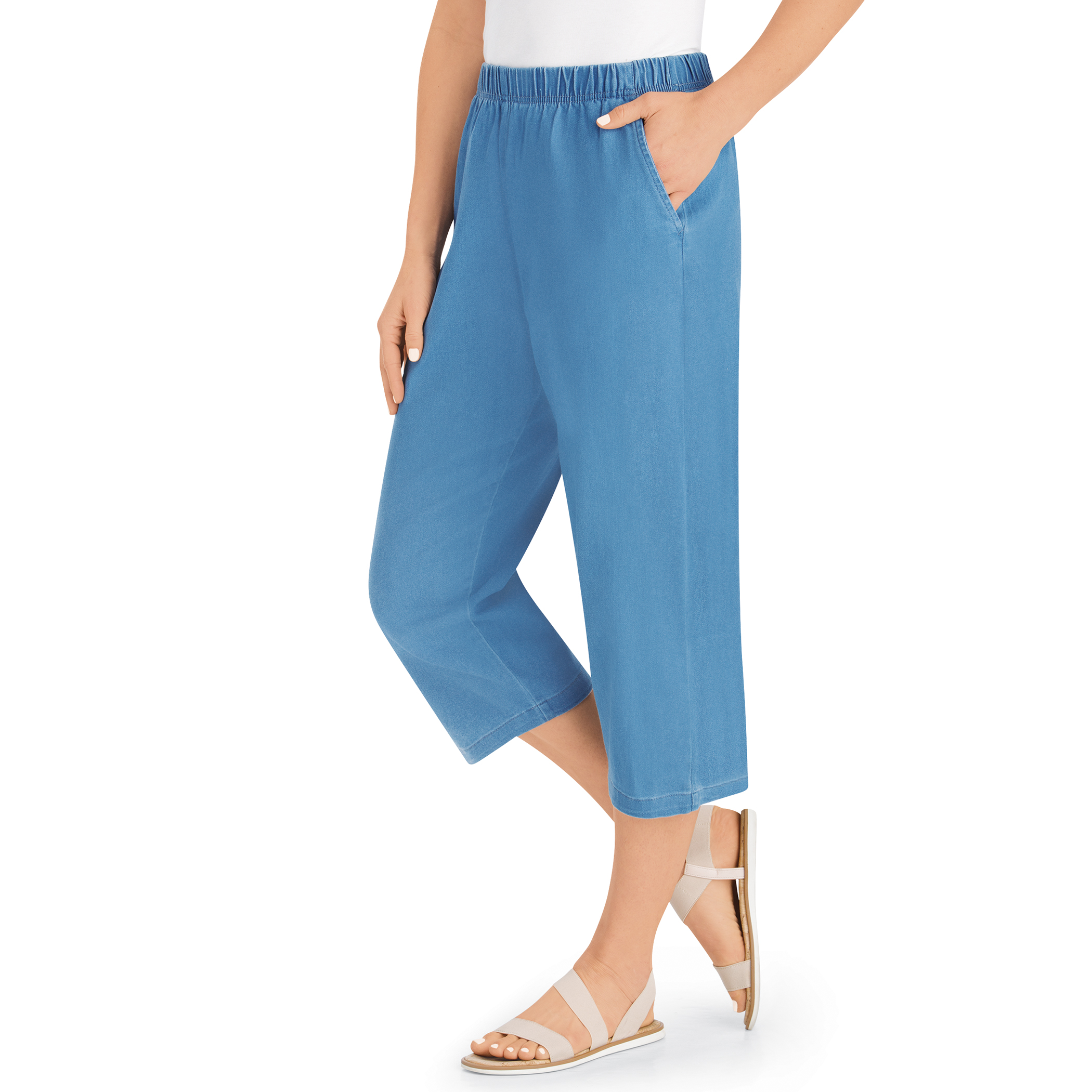 Pull-On Pocketed Elasticized Waist Denim Capris - Picture 3 of 5
