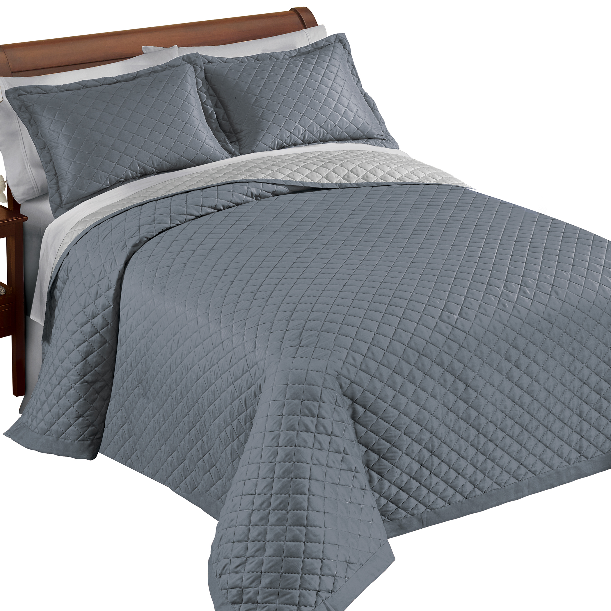 Classic Elegant Reversible 3-Piece Bedspread Set - Picture 7 of 12