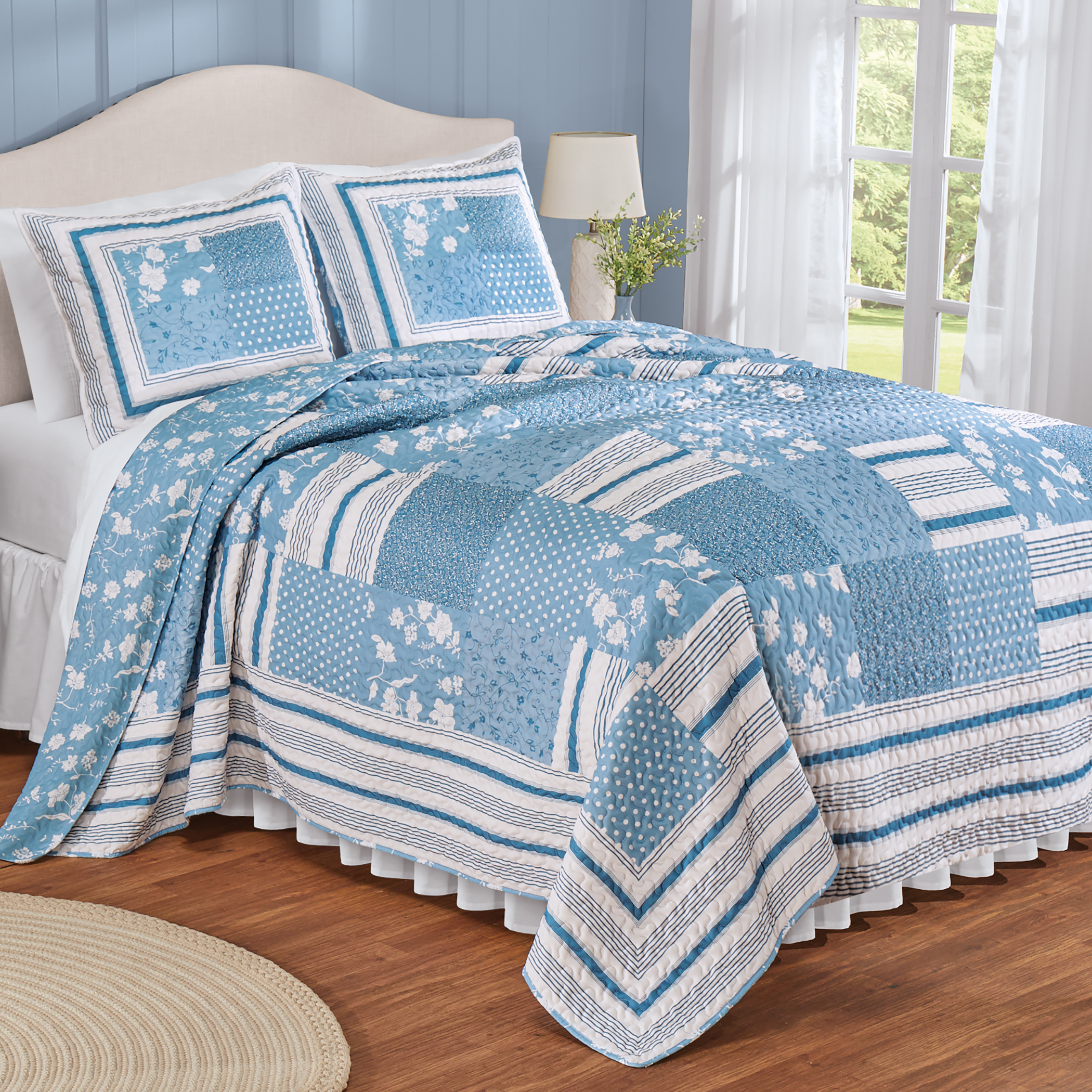 Payton Reversible Floral Stripe Patchwork Oversized Quilt - Picture 2 of 6