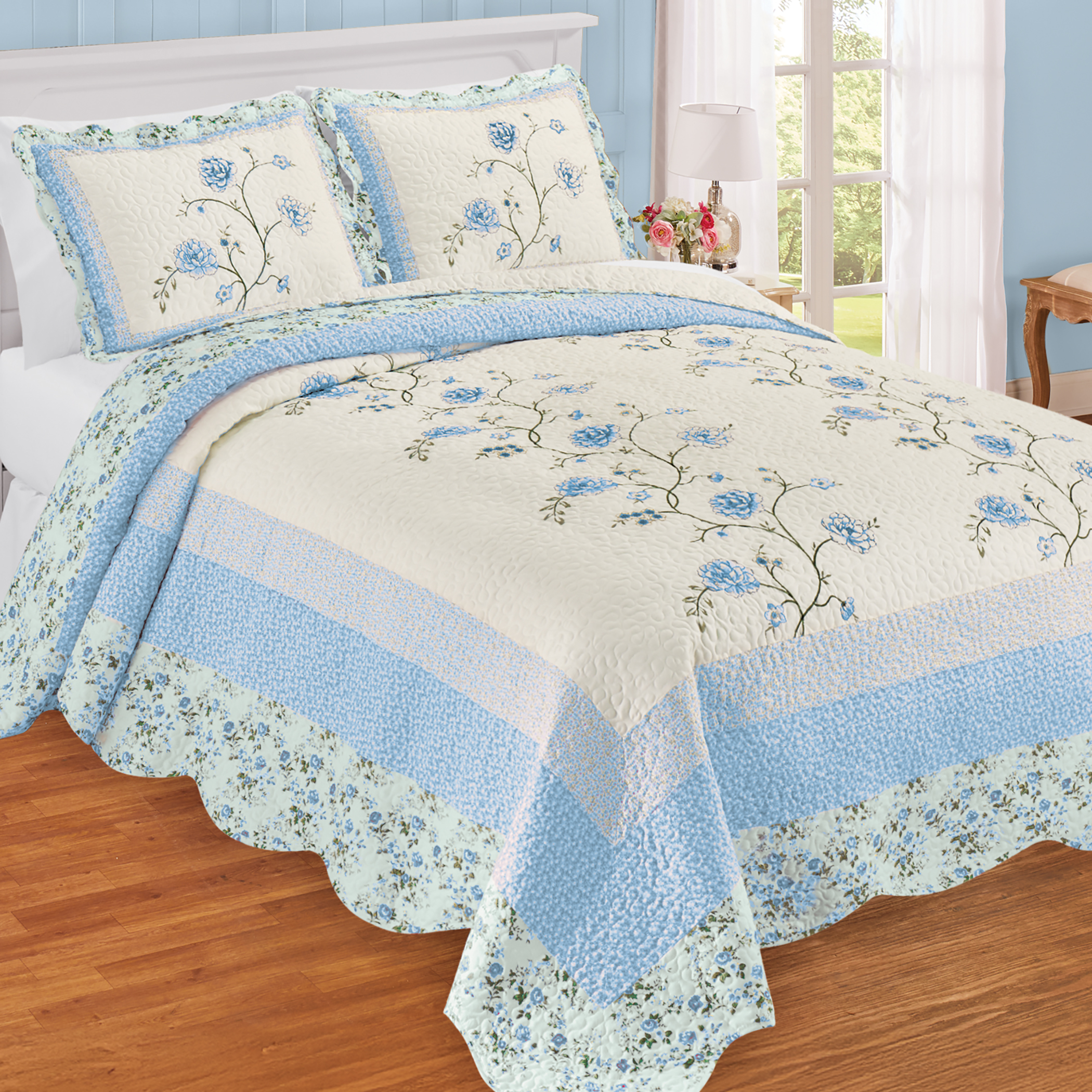 Floral Embroidered Scalloped Edge Quilted Bedspread - Picture 4 of 4